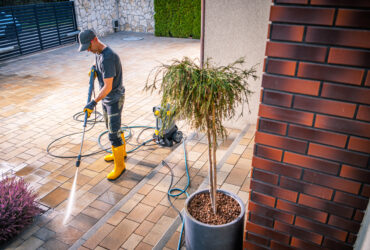 bezpłatna wycena czyszczenia kostki brukowej pozwala poznać koszt usługi, zakres prac i oszczędzić na profesjonalnej usłudze